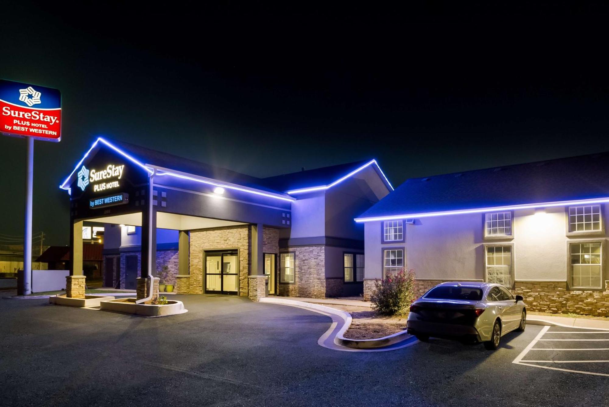 Surestay By Western East Hotel