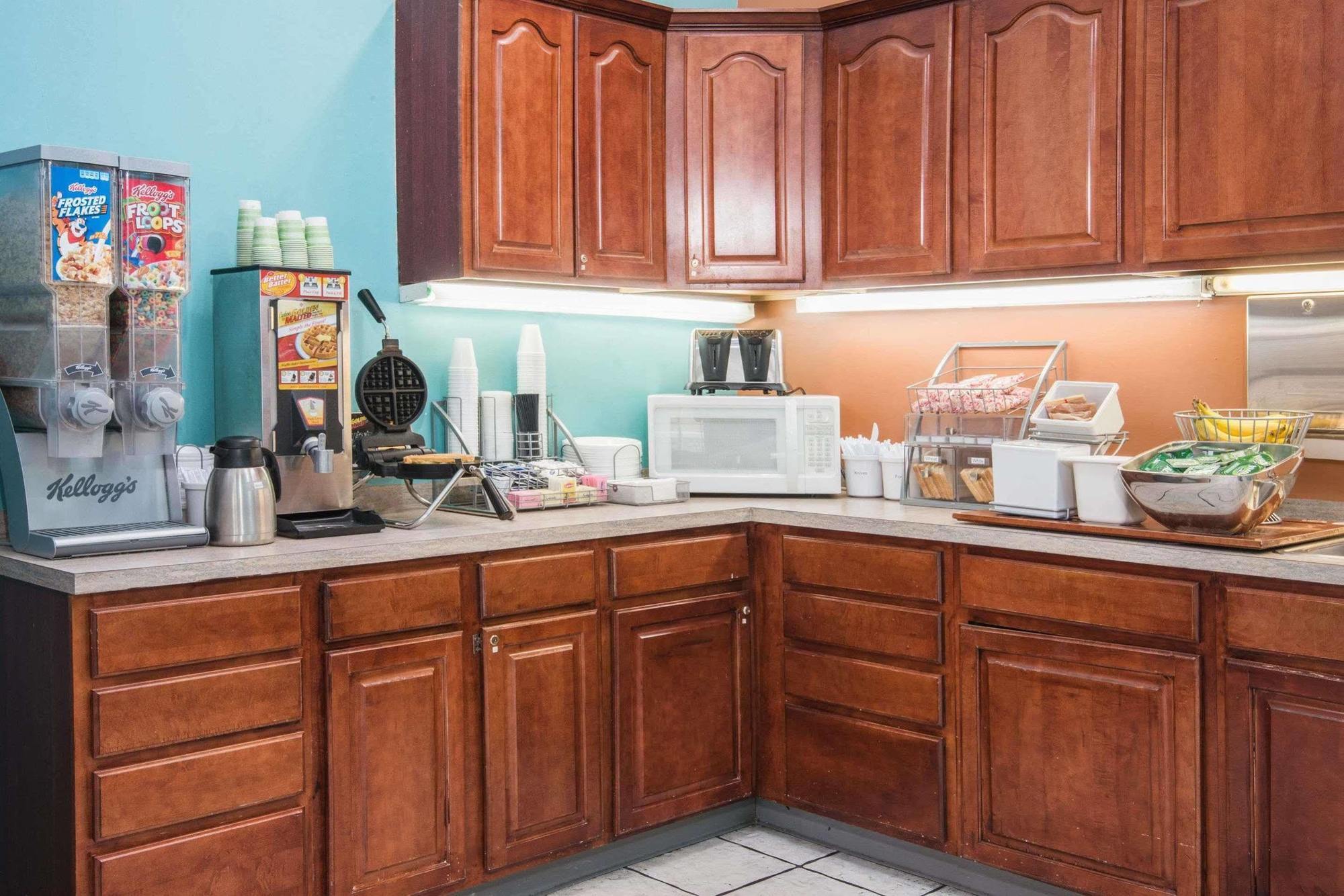 Surestay By Western East 3* Tulsa