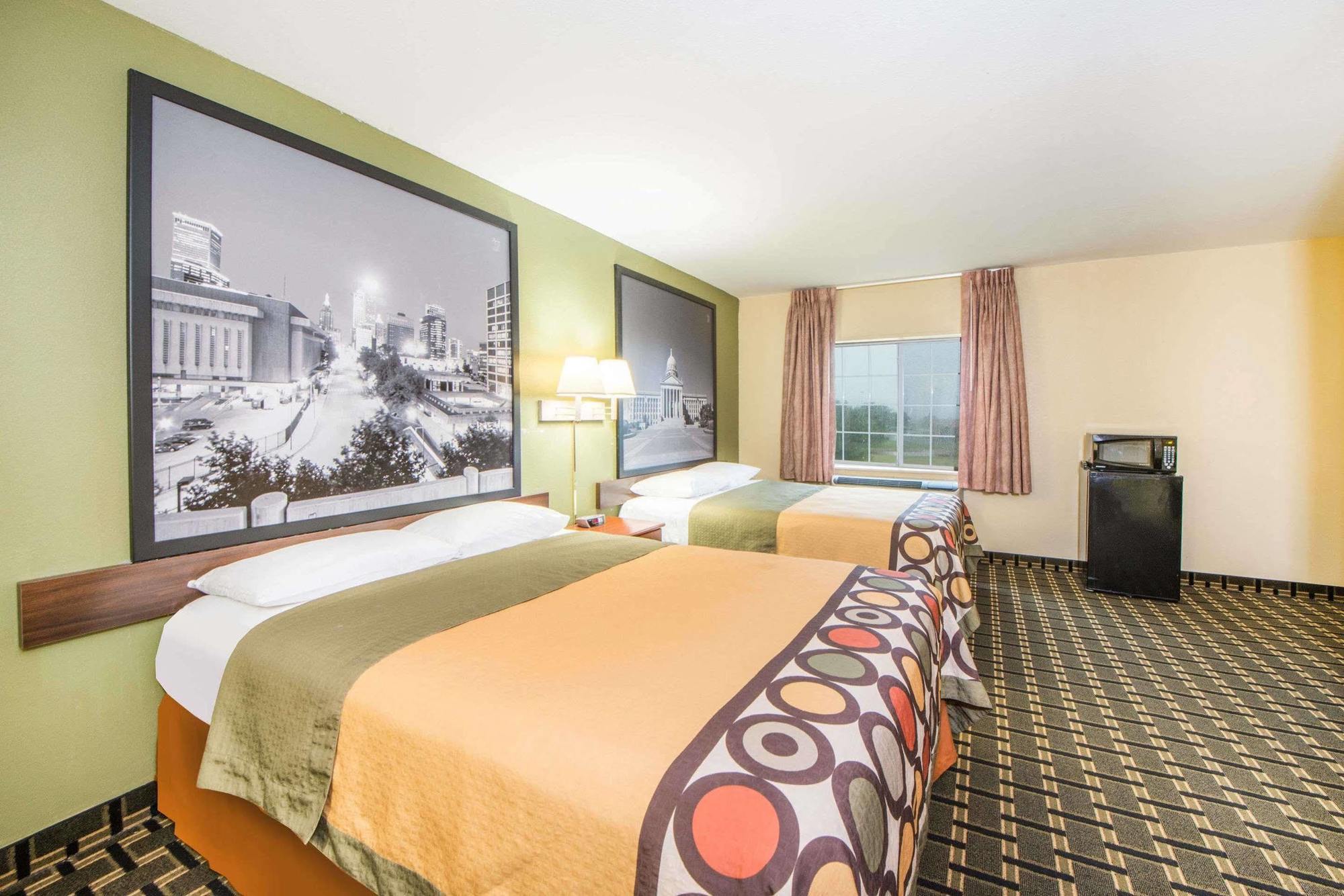 Surestay Plus By Best Western East Hotel Tulsa