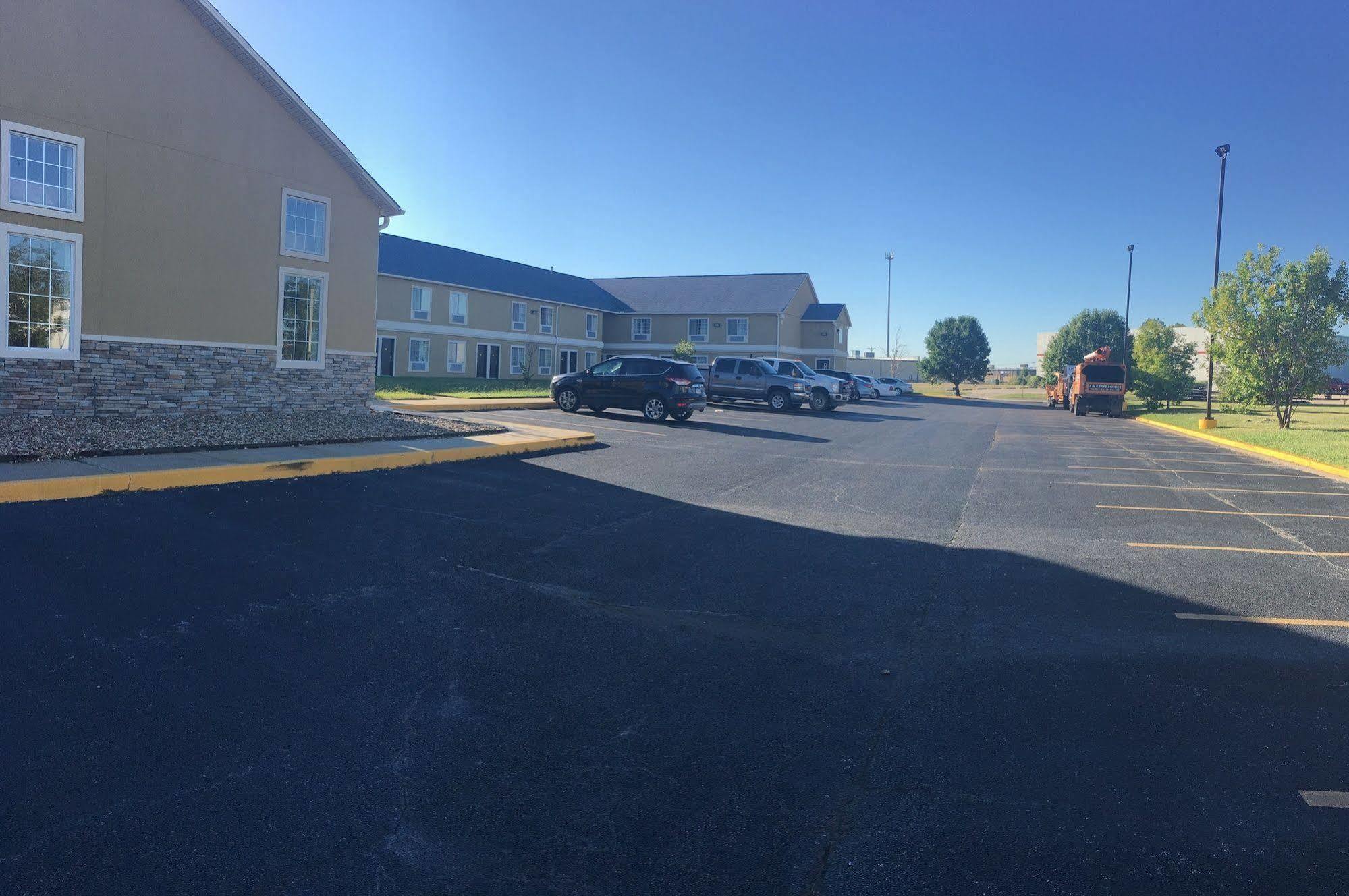 Surestay Plus By Best Western East 3* Tulsa